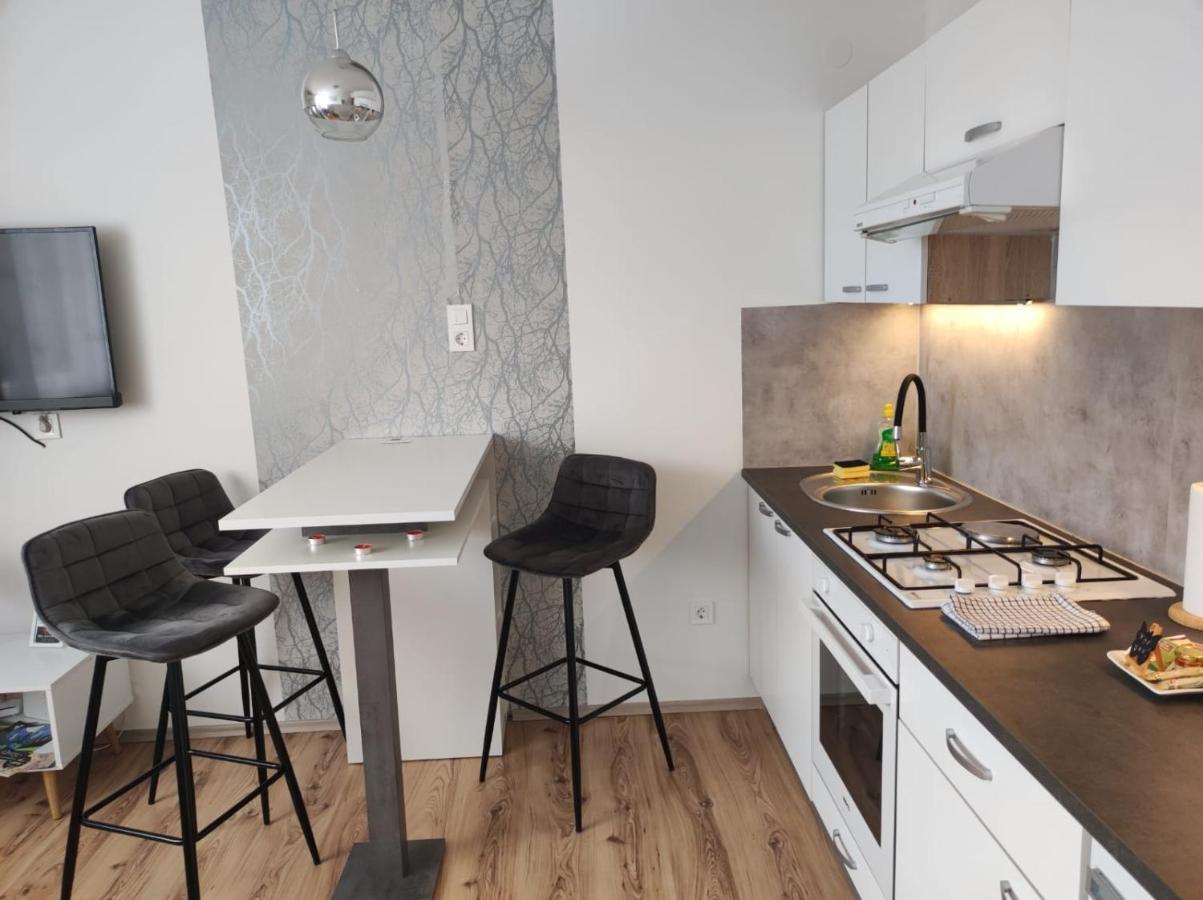 קארלובץ Apartman Emy מראה חיצוני תמונה